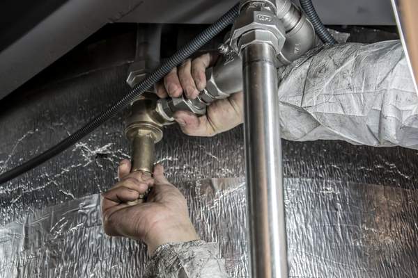 types of pipe fittings used in home plumbing