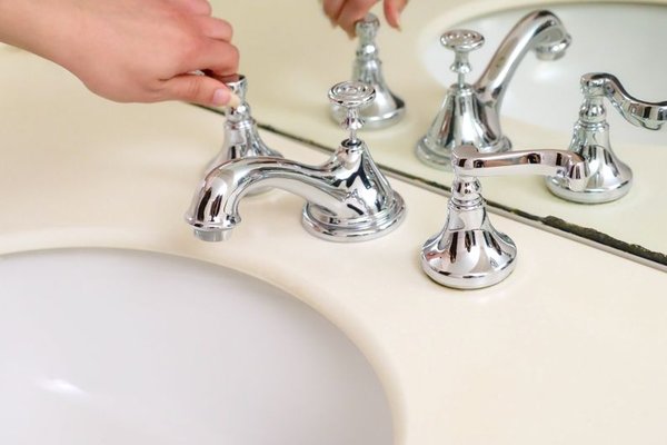 faucet handle hard to turn