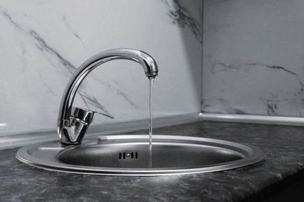 sink drain leaking at flange